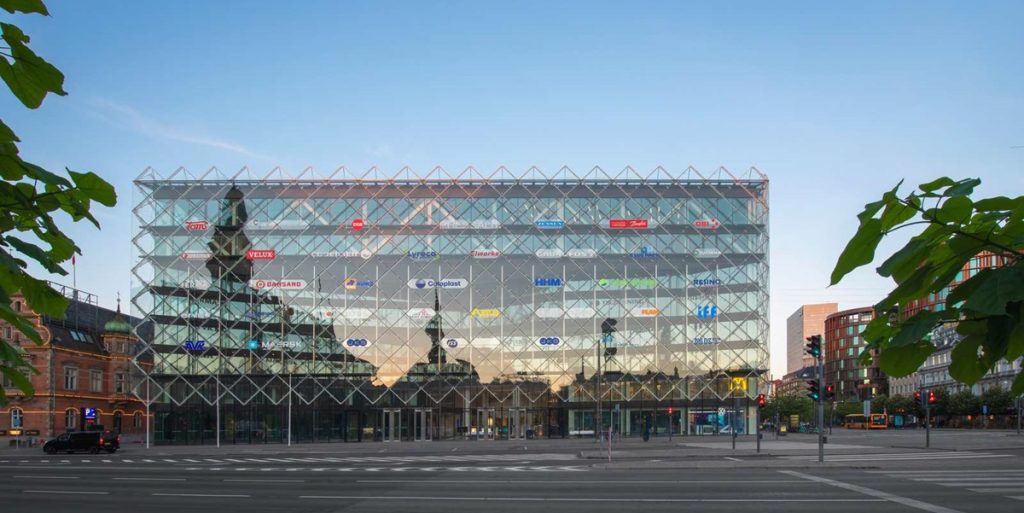 Ny lovgivning koster dansk erhvervsliv kassen: Løb op i svimlende 2,5 milliarder i 2023