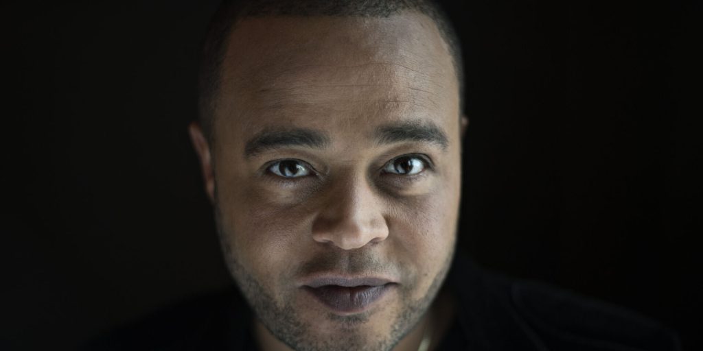 Lars Hjortshøj og Remees natklub indblandet i svindeldokumentar: “Vi er kede af det”
