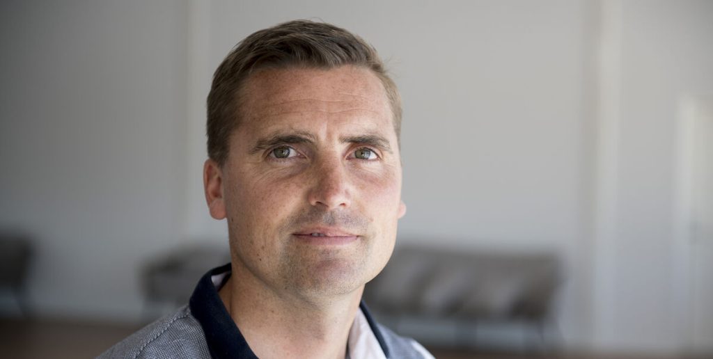 Hestemilliardær Helgstrand taler ud efter ‘Operation X’: Farligt i det øjeblik, man ikke fortæller, hvem der bestemmer