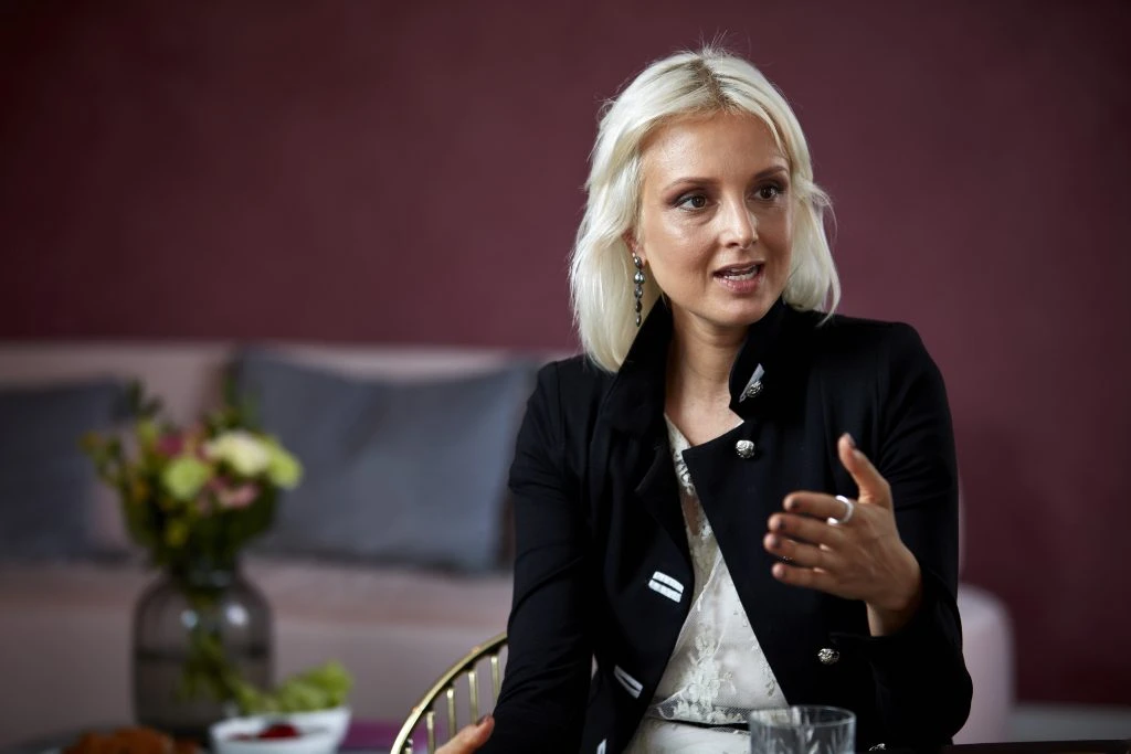 Mai Manniche raser: “Stop jer selv!”