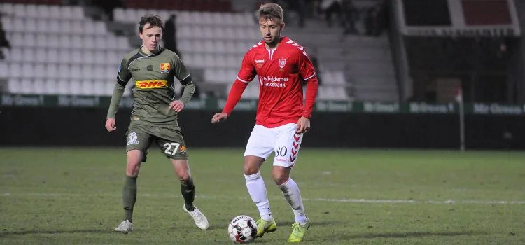Efter nedrykning: to spillere forlader Vejle Boldklub