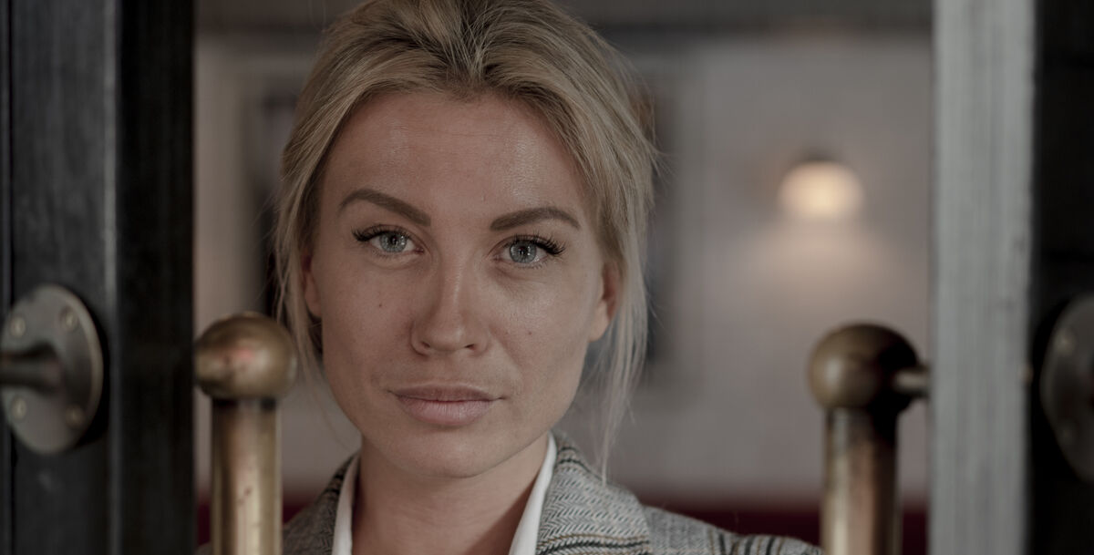 Medie med stor afsløring: Katherine Diez udkommer snart med bog om plagiatskandalen