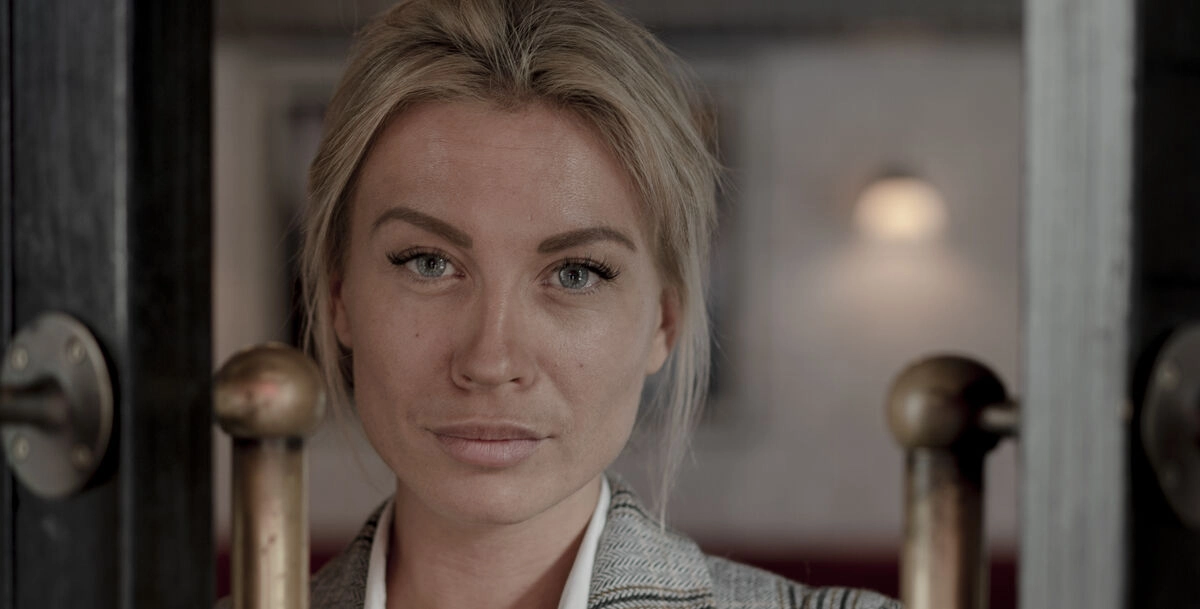 Medie med stor afsløring: Katherine Diez udkommer snart med bog om plagiatskandalen