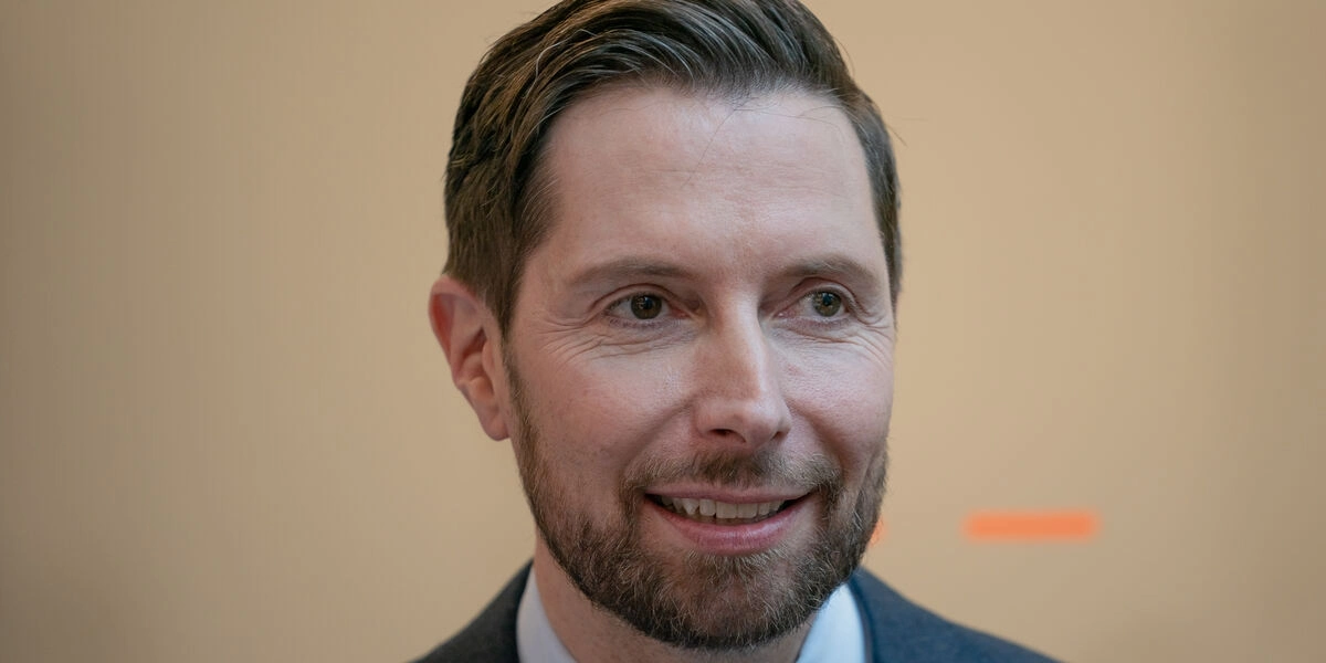 Tre måneder inde i forholdet: Nu er der beklageligt nyt fra Kåre Quist