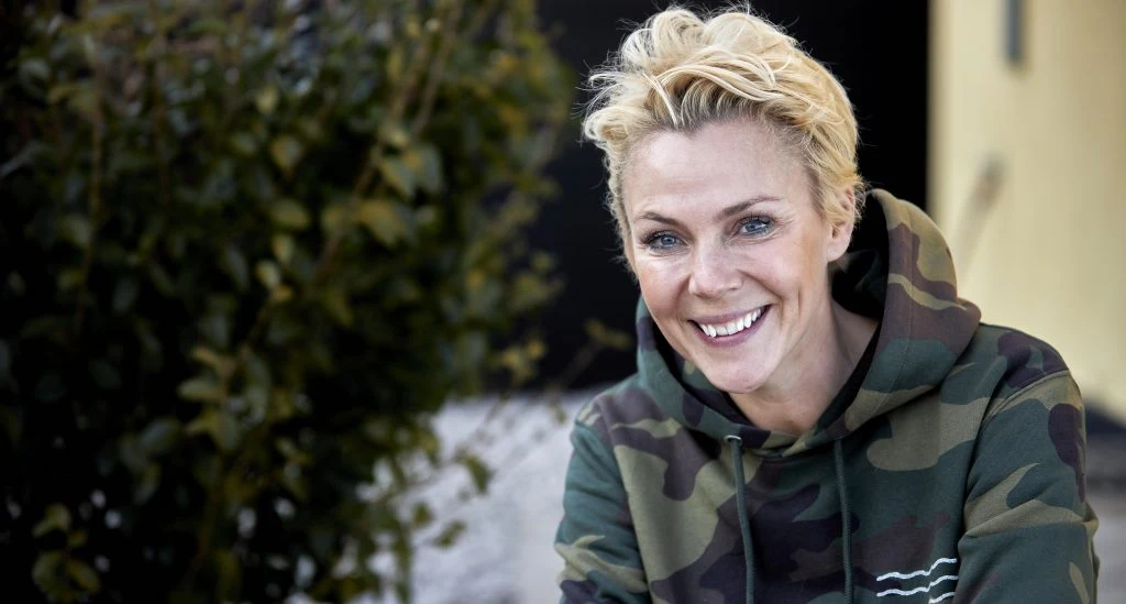 Lene Beier deler stort øjeblik fra familien i Alperne