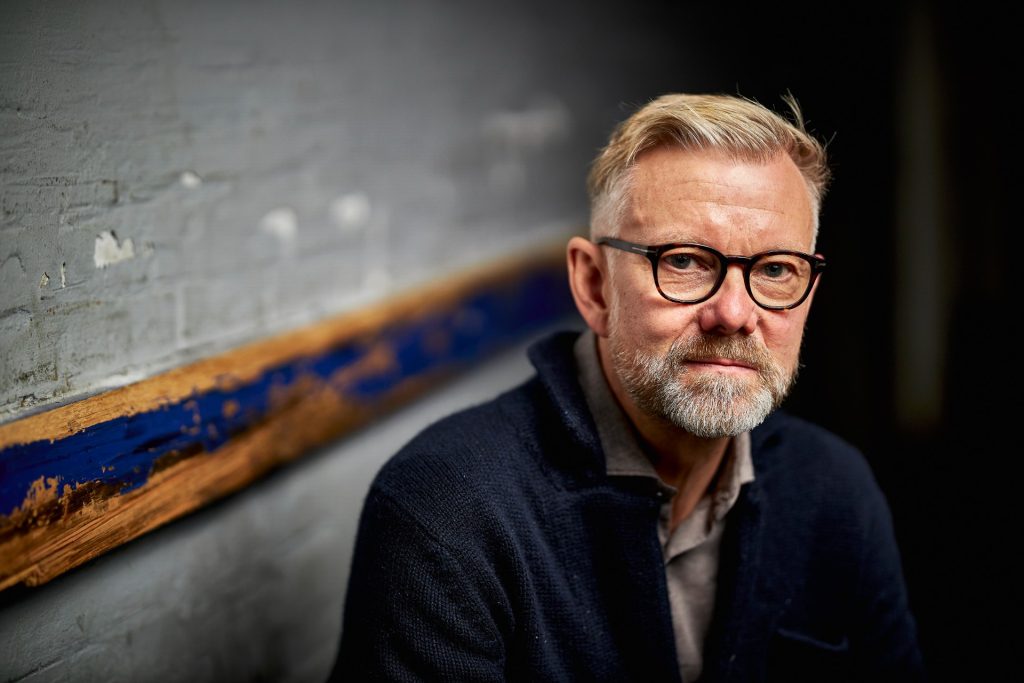Casper Christensens planer taget af bordet: Nu overvejer familien dette