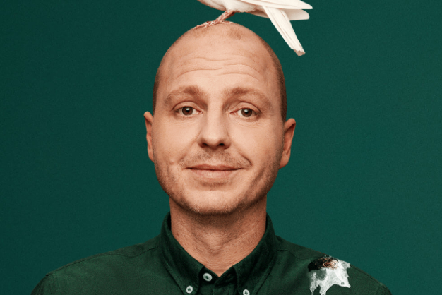 Rune Klan gør grin med handicappede