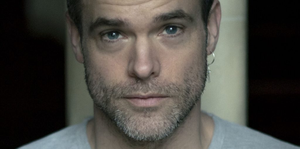 Folk er helt oppe at køre: Silas Holst deler kæmpe nyhed