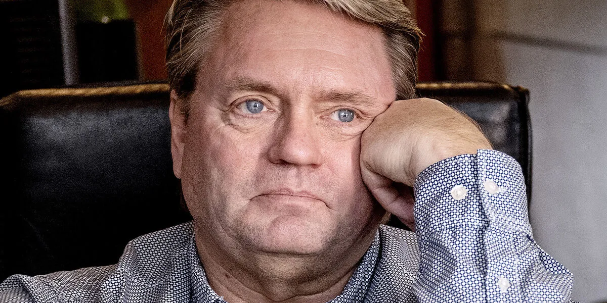Koncert måtte aflyses: Johnny Hansen skulle pludselig opereres