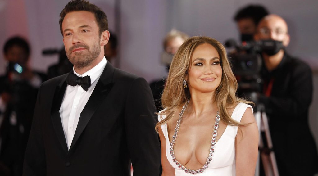 Jennifer Lopez og Ben Affleck har giftet sig: Nu skifter hun navn
