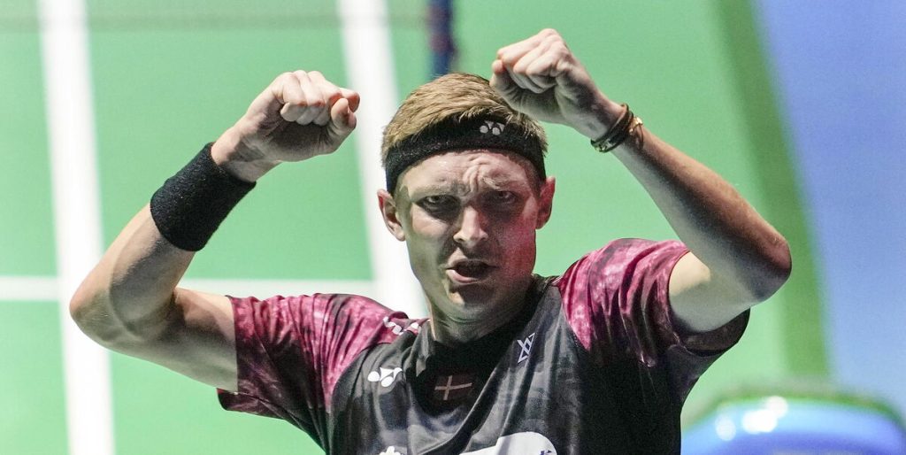 Se de skønne billeder: Viktor Axelsen fejrede den store dag med familien