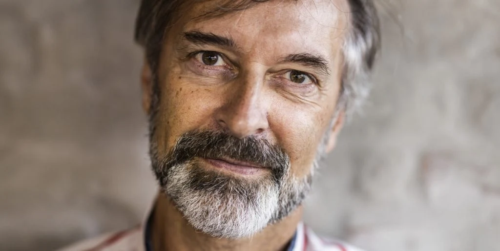 Martin Brygmann får igen skarp kritik – men denne gang fra en mandlig kunstner