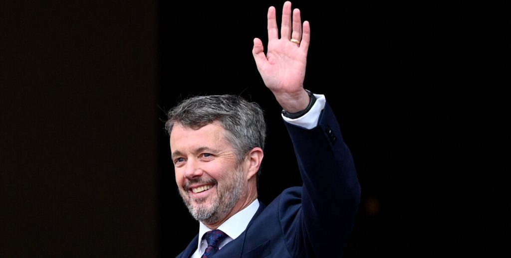 Kronprins Frederik er dyr i drift: Så mange skattekroner kostede en simpel indenrigs flyvetur