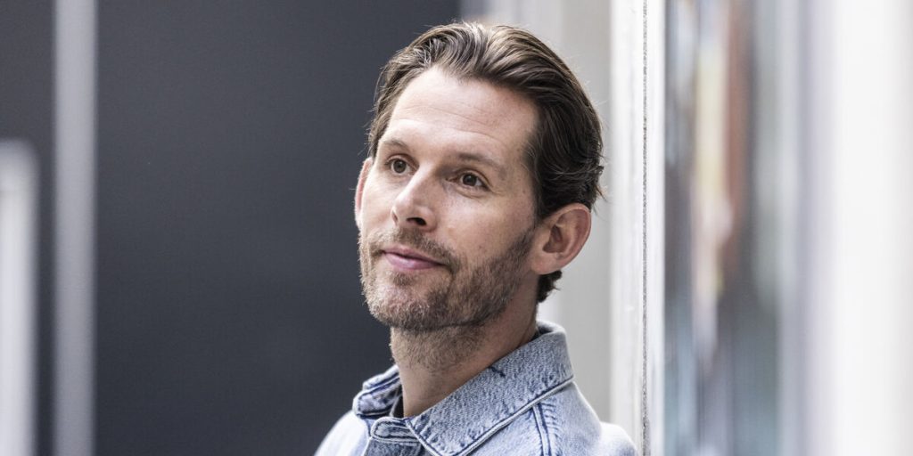 Rasmus Seebach tjener flere millioner kroner – men det er ikke på musikken