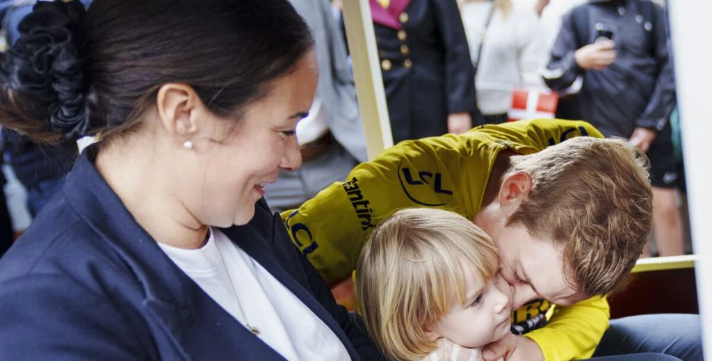 Vingegaard-familien melder ud: Byder familiemedlem velkommen til jul