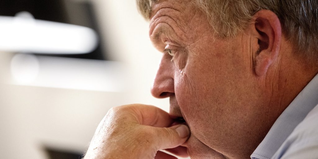 Lars lykke i følelsernes vold: Sad alene og græd