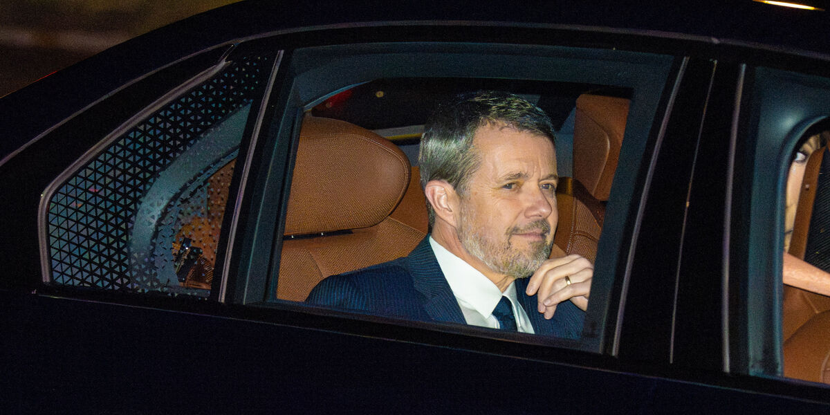 Spansk medie lækker eksklusive billeder af kronprins Frederik: Overnattede hos fremmed kvinde