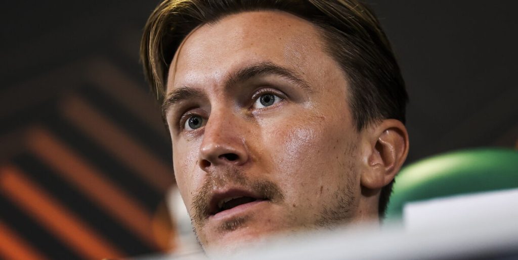 Knap en måned efter alvorlige blodpropper: Nu er der endelig nyt om FC Midtjyllands Kristoffer Olsson
