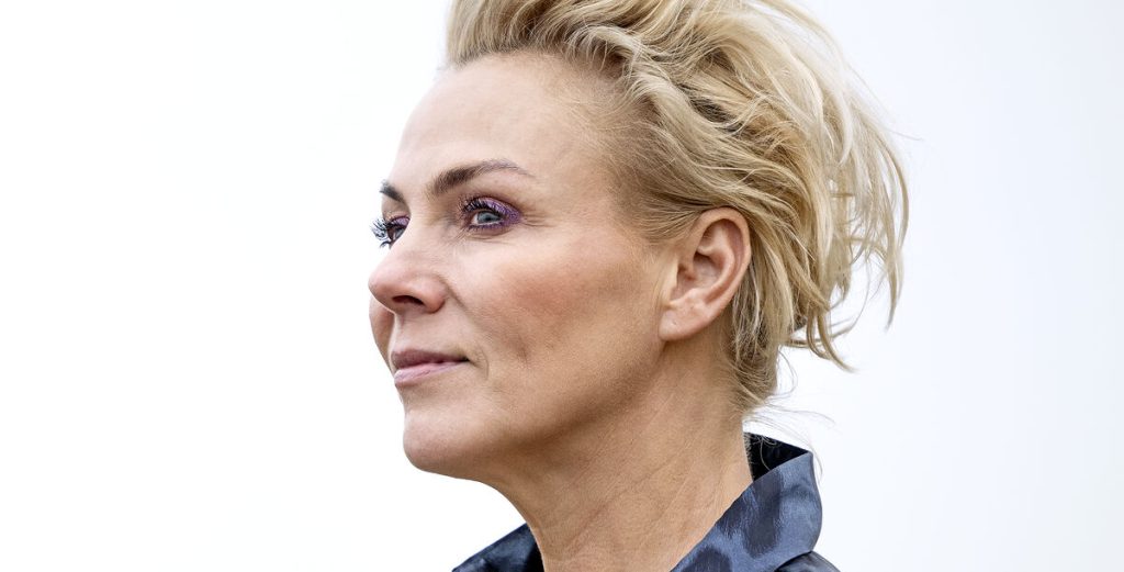 Lene Beier i stor bommert: Nu hagler kritikken ned over hende