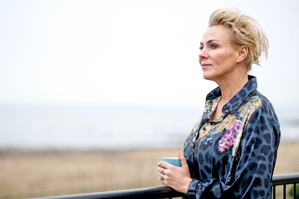 Lene Beier maner rygte om Alpehotellet i jorden