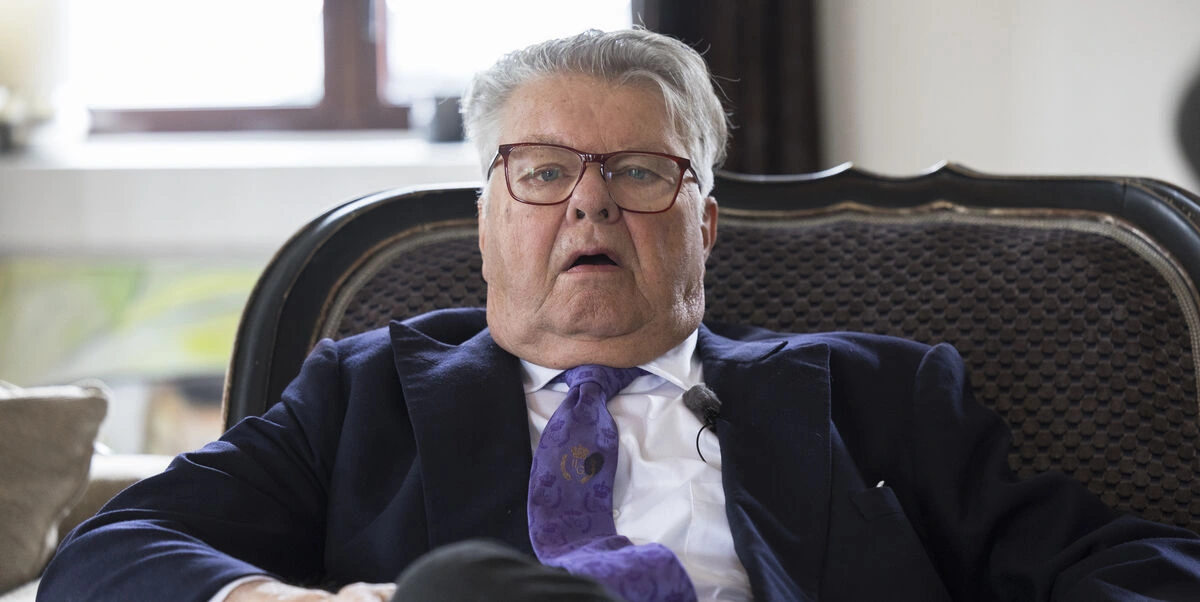Christian Kjærs kone med trist meddelelse om rigmandens helbred