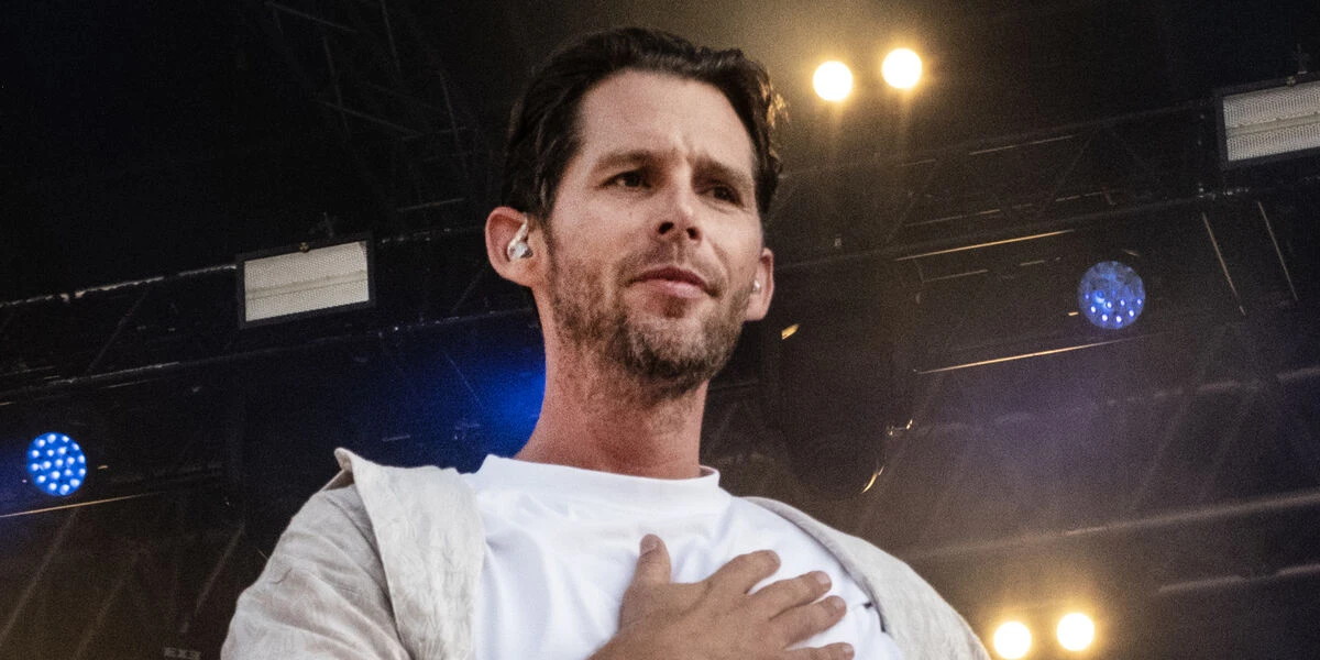 Rasmus Seebach svarer nu på det spørgsmål, mange har undret sig over