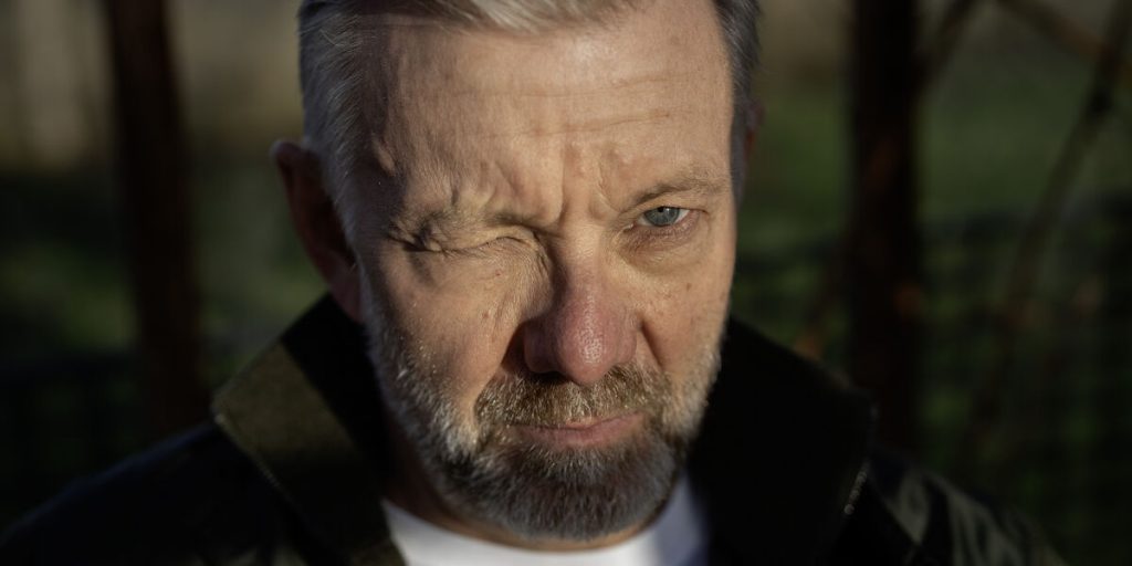 Casper Christensen kaldte Jim Lyngvild et “dumt svin”: Nu kan du høre hele deres samtale