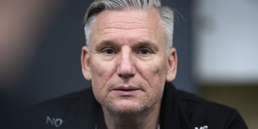 Emil Nielsen har truffet kæmpe beslutning: Nu reagerer Nikolaj Jacobsen