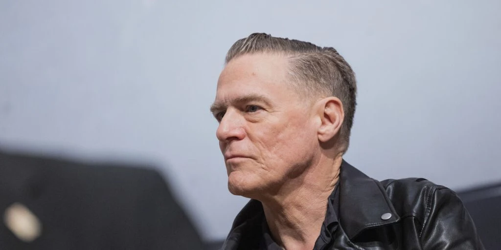 Sæt kryds i kalenderen. Bryan Adams kommer til Danmark