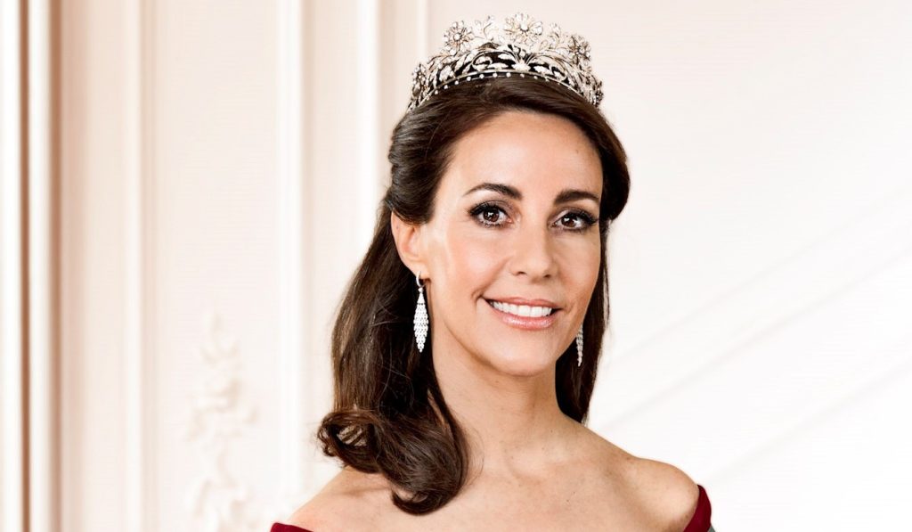 Prinsesse Marie deler sine egne opskrifter i ny kogebog