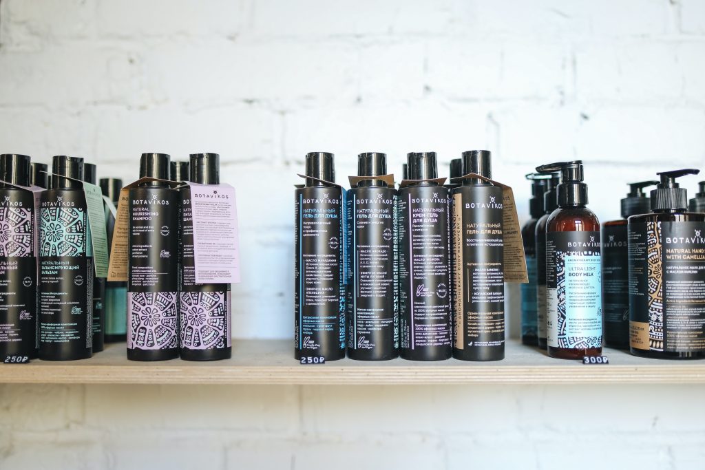 Det skal du overveje, når du køber shampoo
