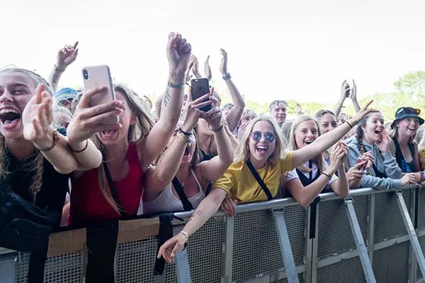 Skynd dig: festival er næsten udsolgt – billetpriserne stiger onsdag