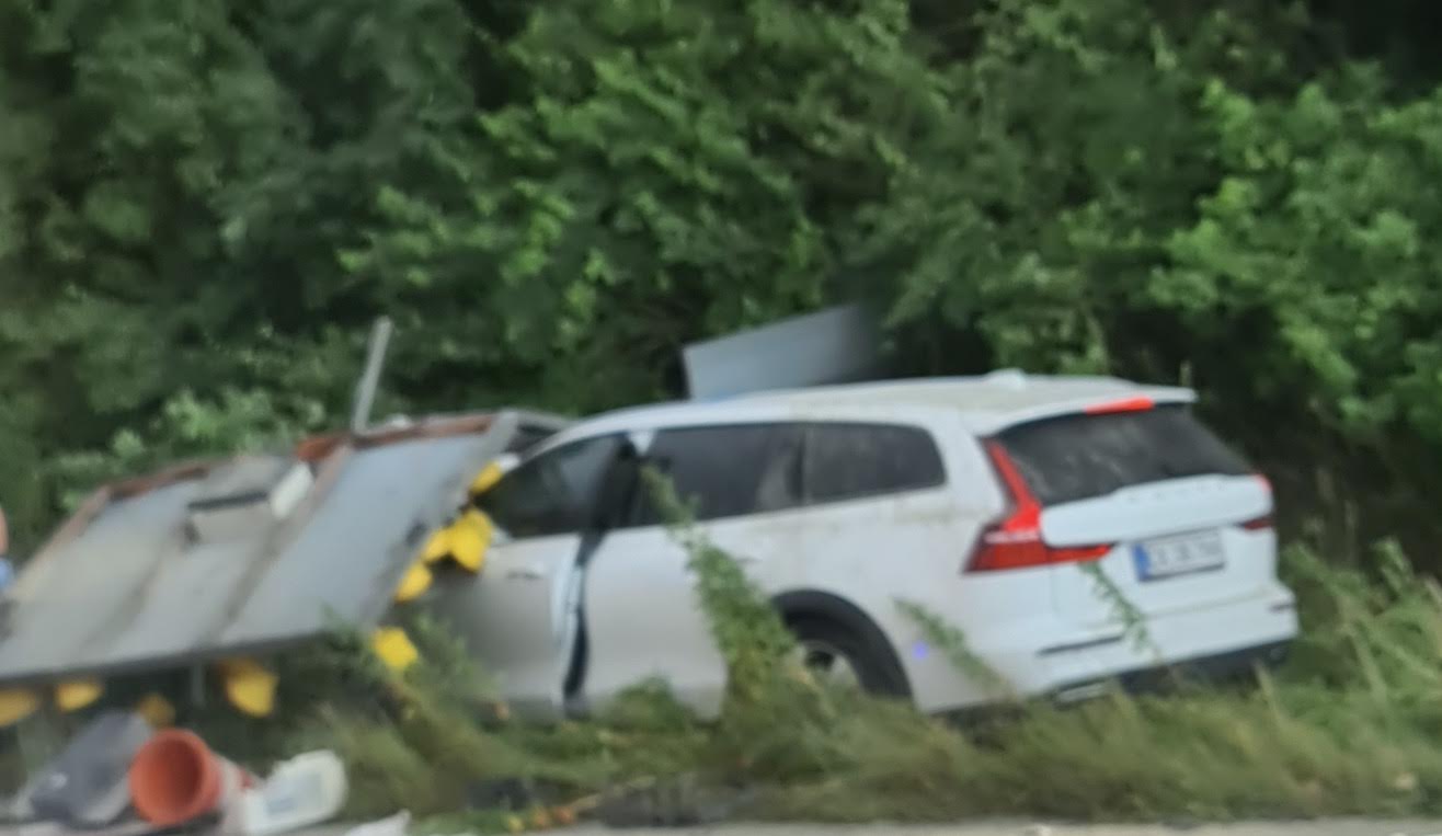 Vild ulykke: Mand ramt af bil med 110 km/t