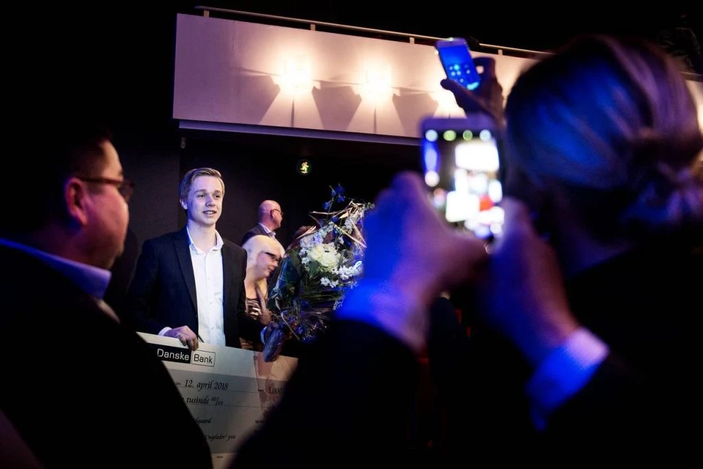 Oliver Lundgaard er et eksempel for andre unge – Yngste ligatræner i DBU Jylland