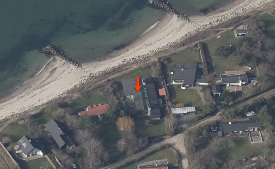 ‘Lakridskongen’ Johan Bülow sælger sommerhuset: Til salg for svimlende beløb