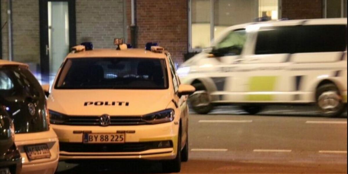 53-årig kvinde fundet dræbt: Nu er person sigtet