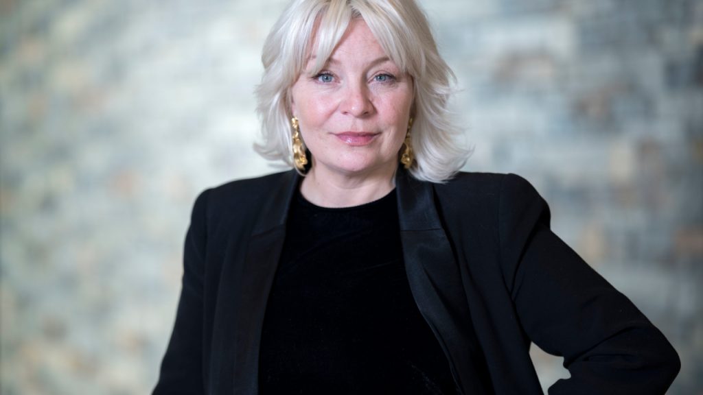Farvel og tak: Signe Lindkvist smidt ud af tv-program