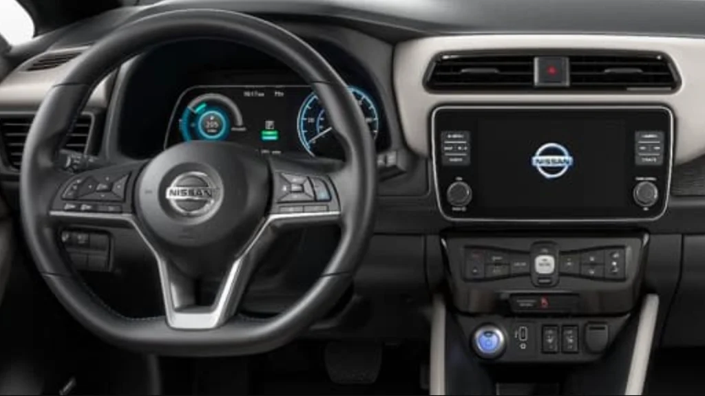 Eksperter slår alarm: Hackere overtog styringen af kørende elbil