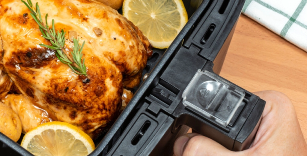 Disse 7 ting bør du ikke putte i din airfryer