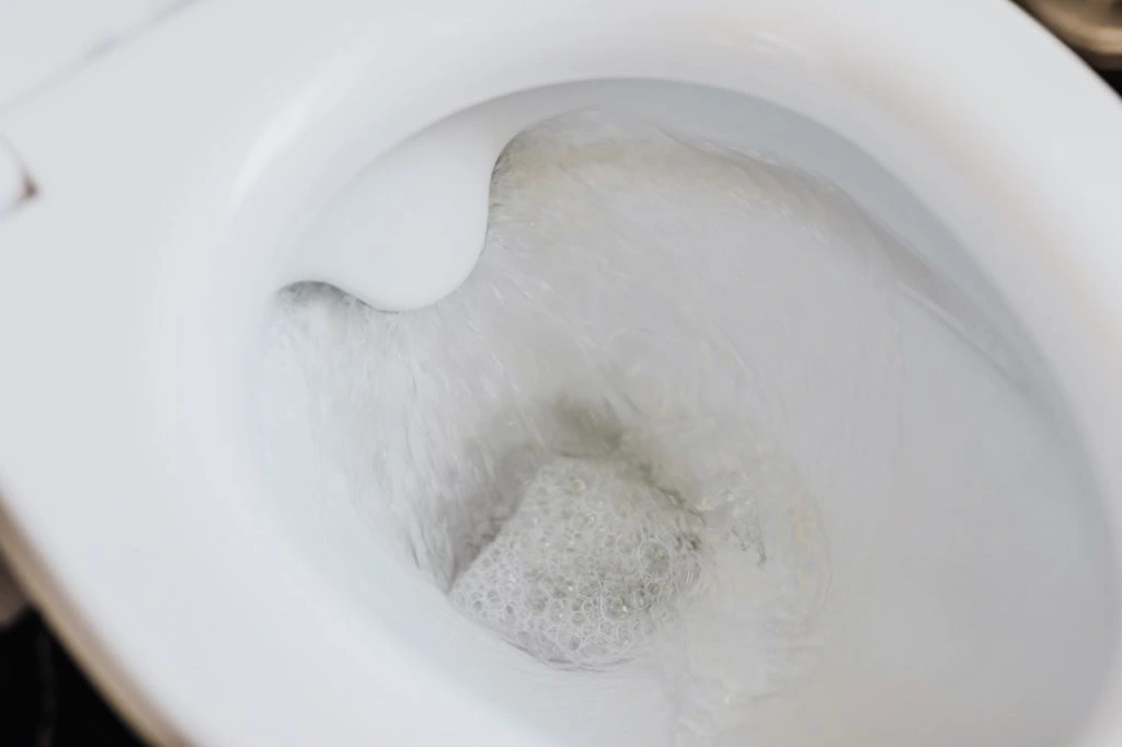 Mit toilet er stoppet – hvad gør jeg?