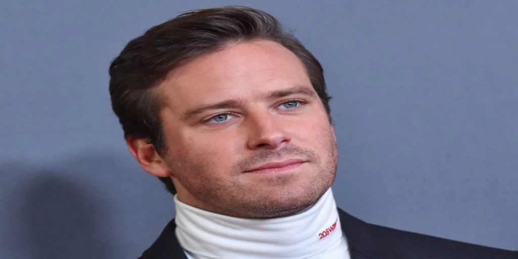 Efter voldtægsskandale: Nu taler Armie Hammer ud for første gang