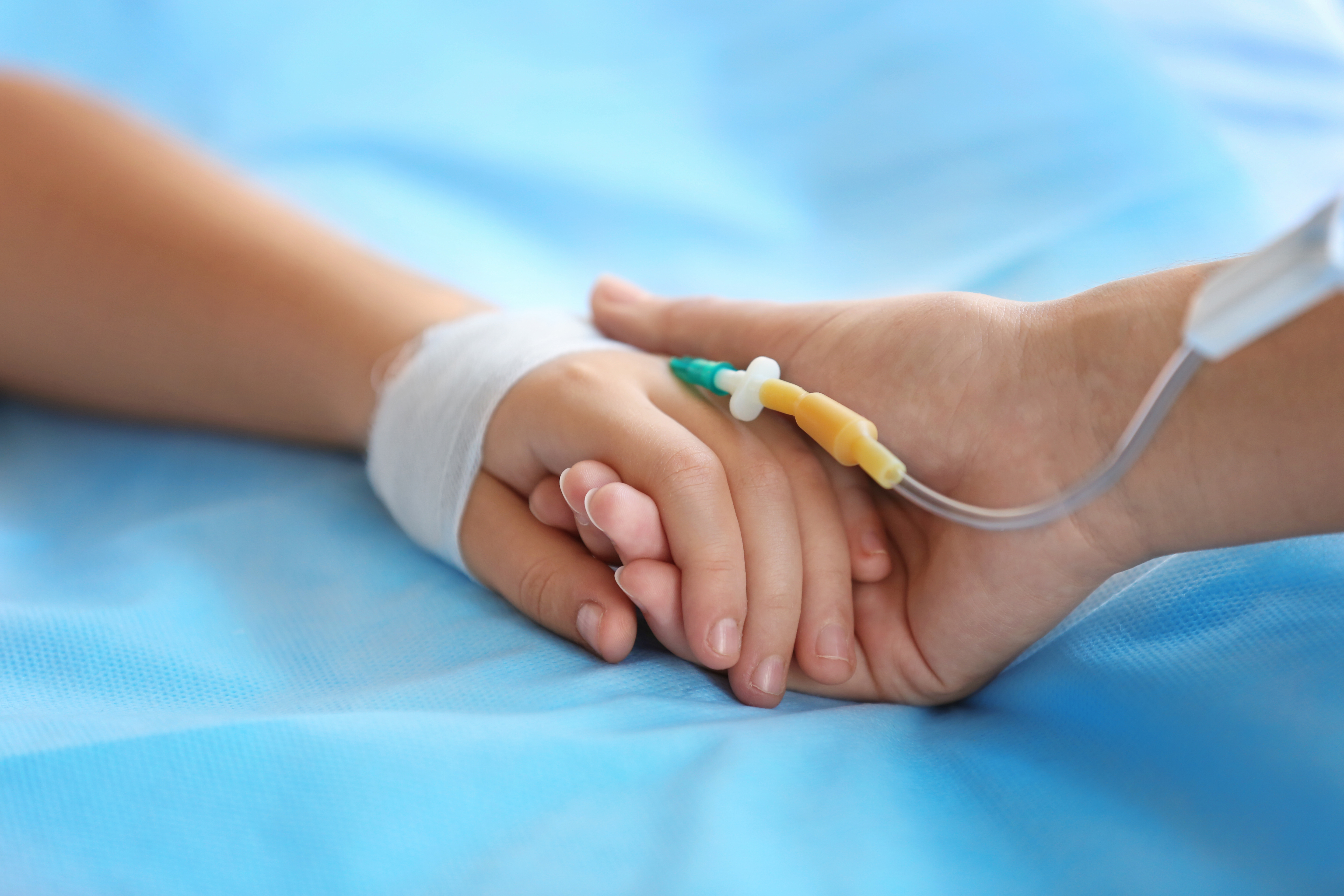 Chokerede læger: Nu er 12-årig pige død af coronavirus