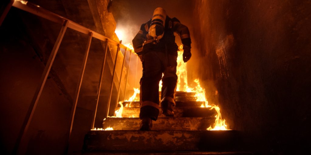 Advarer danskerne: Batterier kan bryde i brand
