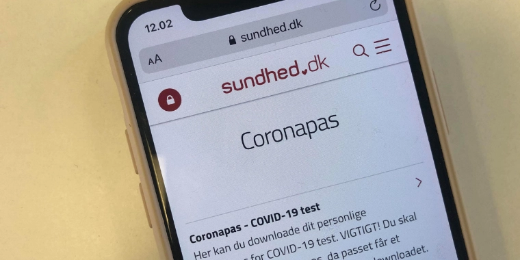 Fuppede med coronatest: Nu risikerer 18-årig udvisning