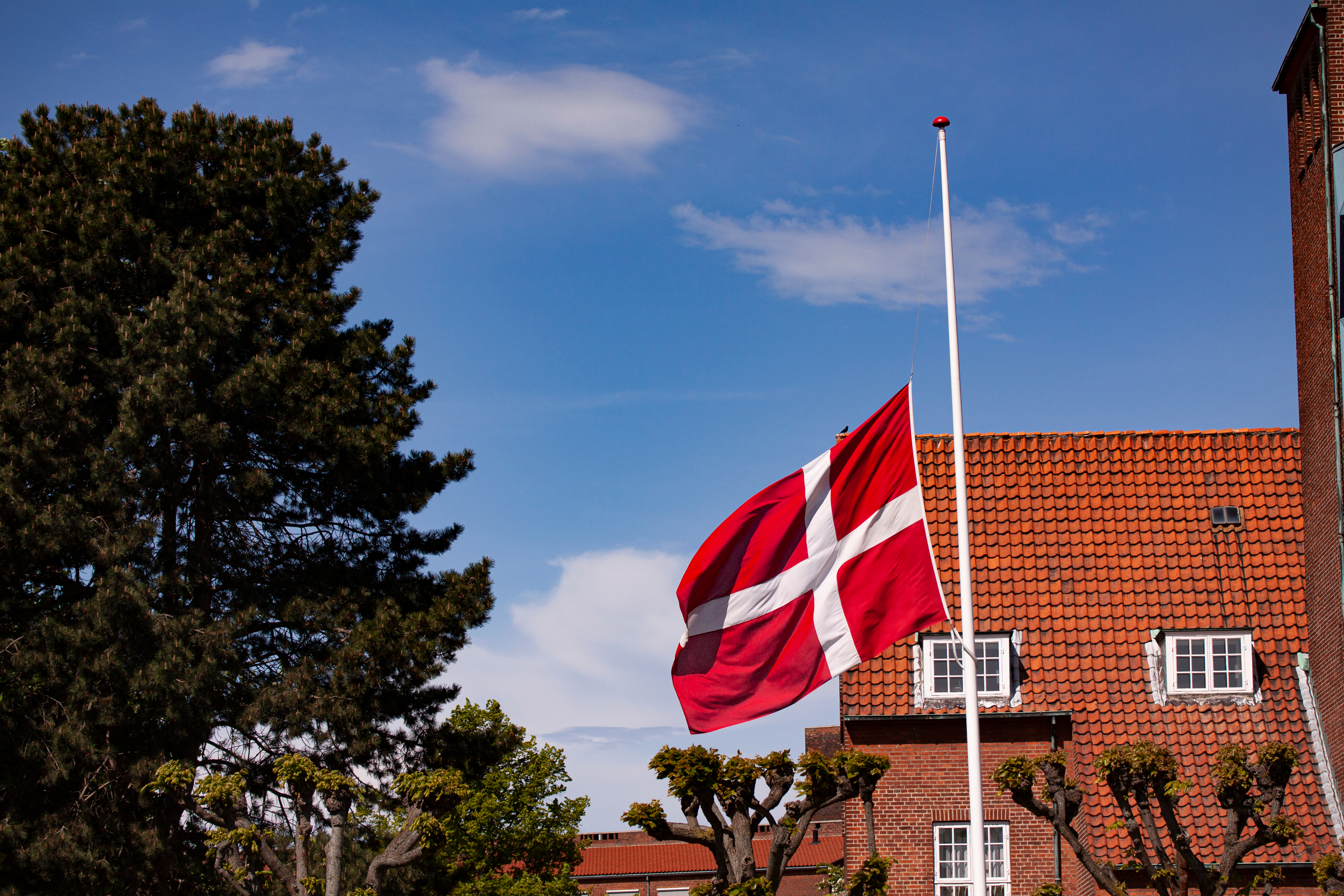 Dansk læge død af corona