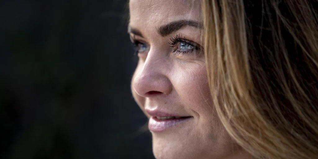 Følsomme Ditte Julie taler ud om ensomhed
