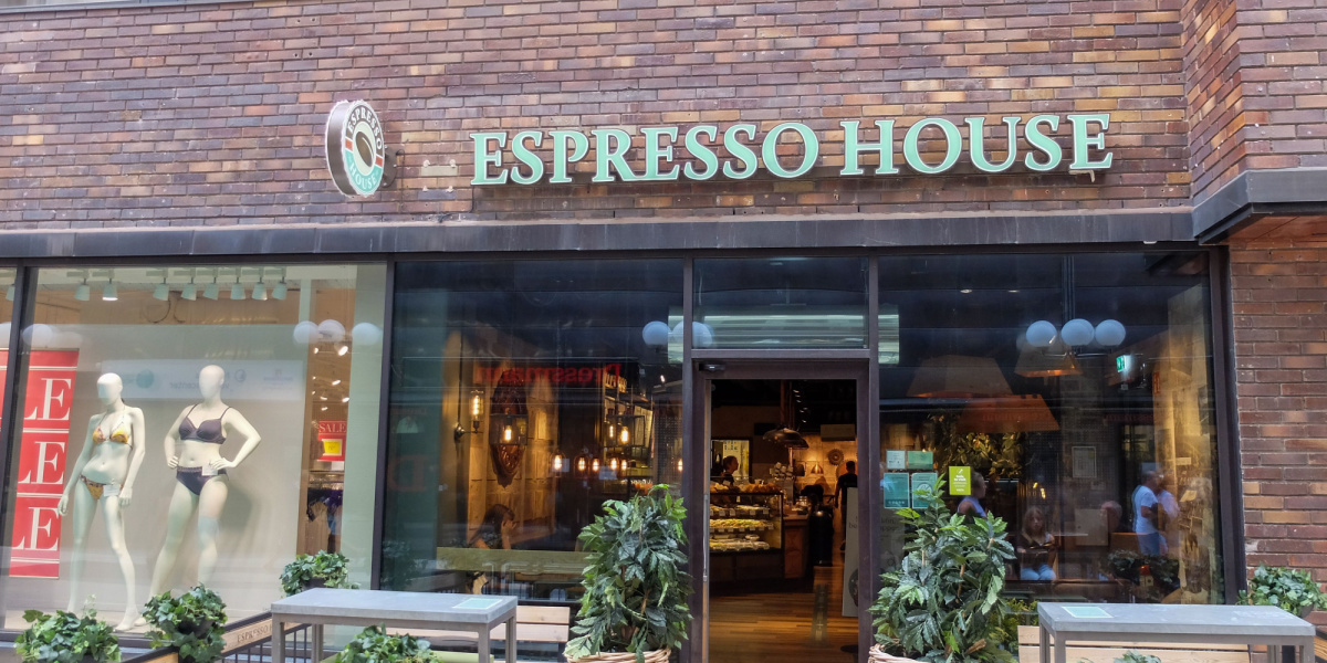 Chokerende afsløring hos Espresso House: Ansatte har ikke fået løn i flere måneder