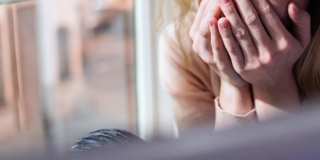Kvinde i sorg: ‘Min mand forlod mig og tog på vores bryllupsrejse med min bedste ven’