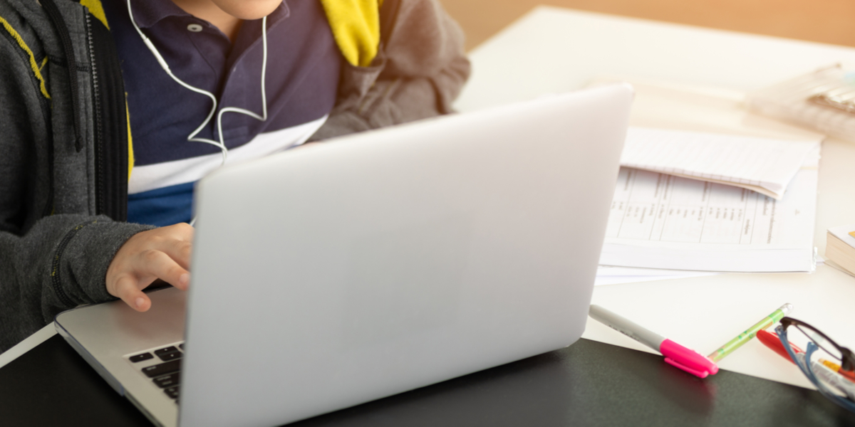 Sådan klarer kongefamilien det: Har åbnet hjemmeskole på slottet