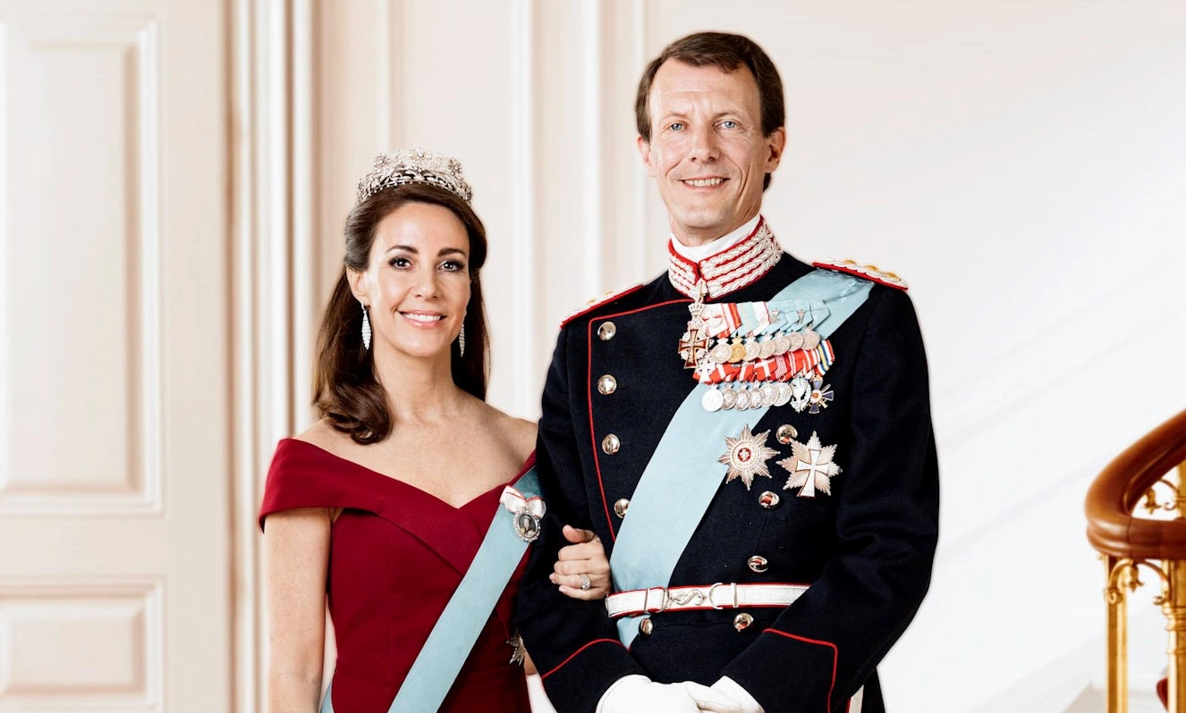 Isoleret på Amalienborg: Prins Joachim og familie i karantæne